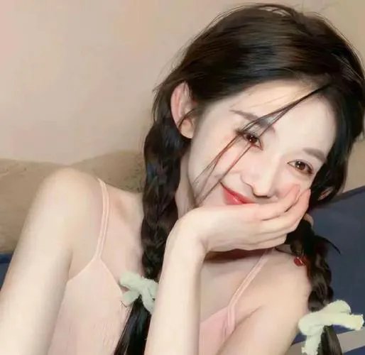 拉丁血与泪：巴西歌王的不羁星途